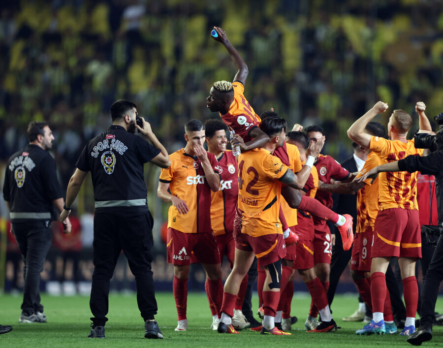 Galatasaray achieved an important victory in the derby