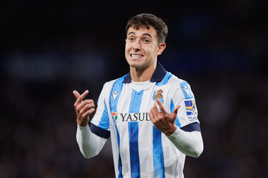 M. Zubimendi: 'I believe my best decision is to stay at Real Sociedad'