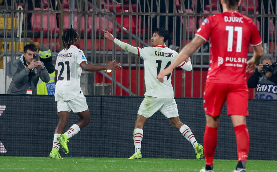 AC Milan defeated Monza with a minimal score.