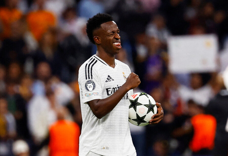 Vinicius scored 3 goals, Madrid's Real secured a confident victory.