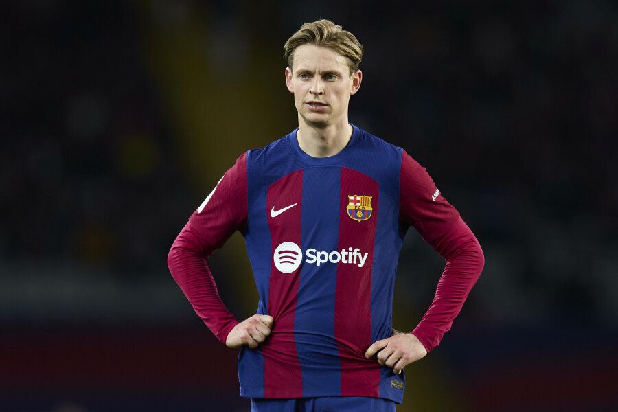 F. de Jong: 'Before arriving at Barcelona, I expected to win many more titles'