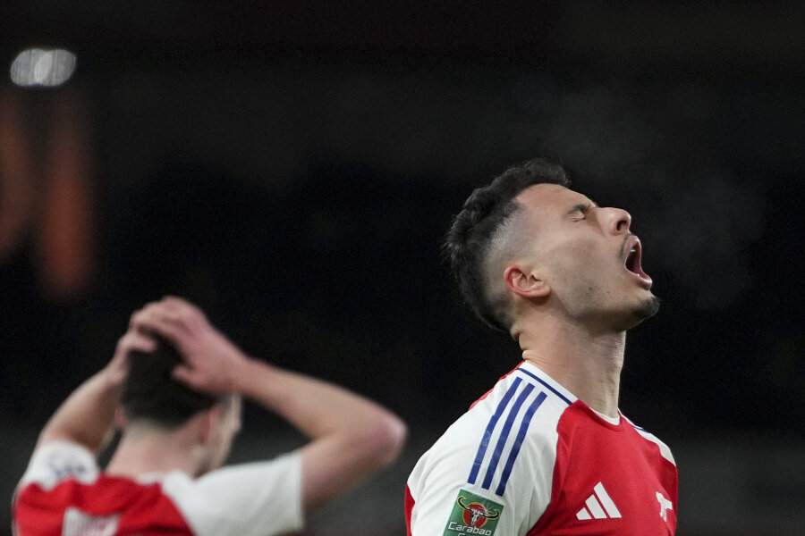 Newcastle team wins at Emirates Stadium - one step into the Carabao Cup final