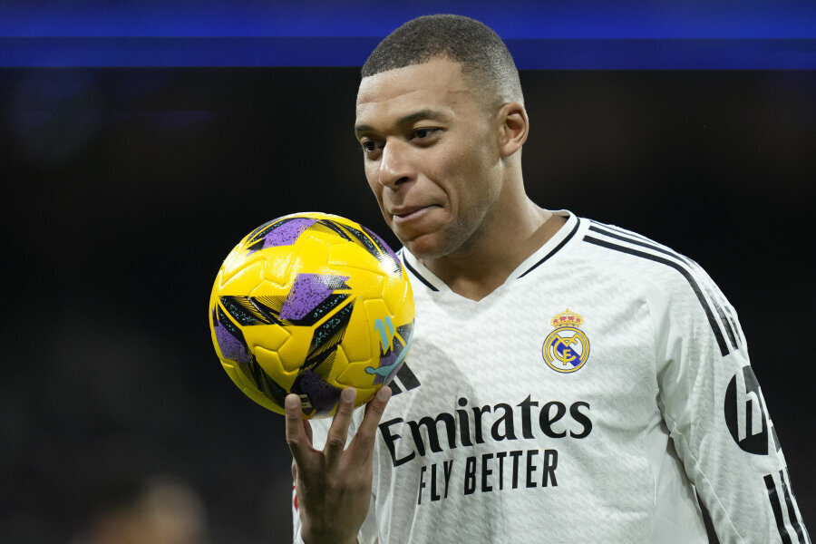 K. Mbappe led team 'Real' climbed to the top of 'La Liga'